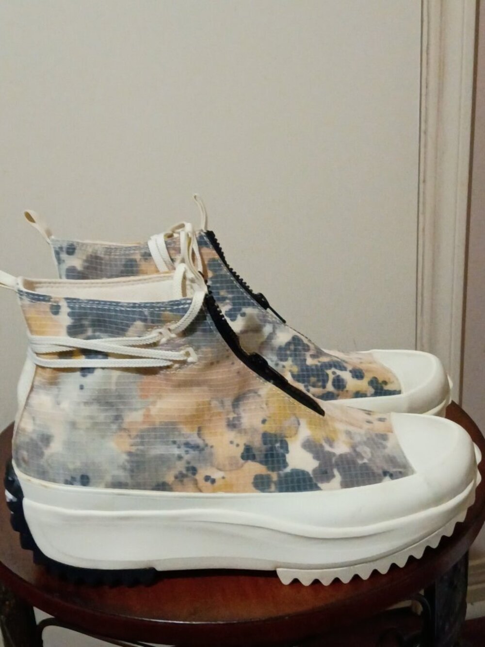 Converse Run Star Hike Womens Sz 10 'Washed Florals' White Beige Shoes 170776C